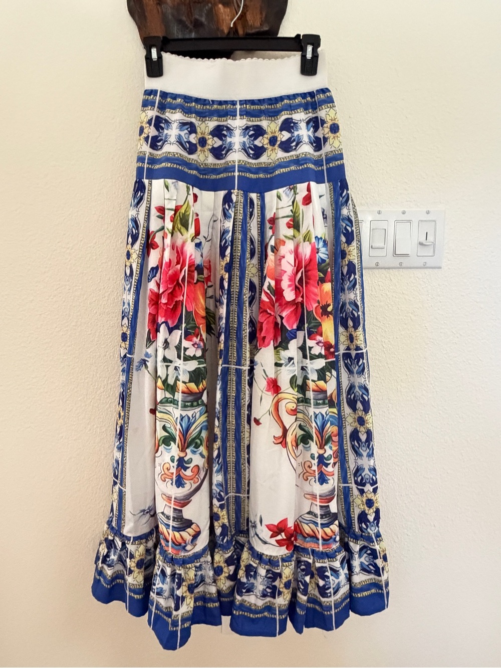 Floral Blue & White Maxi Skirt with Vibrant Print (Unworn) - Picture 2 of 9